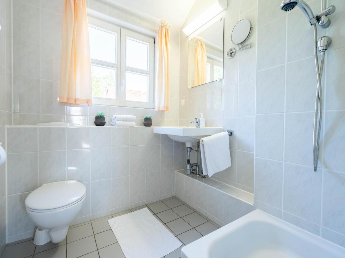 Feriendorf Rugana - Klassik Appartement Mit 1 Schlafzimmer B21 Dranske Eksteriør billede
